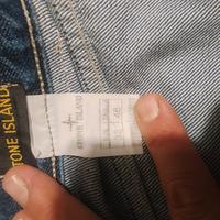 Jeans stone island non originali