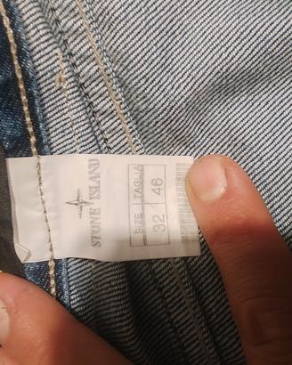 Jeans stone island non originali