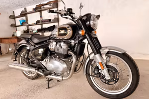 Royal Enfield Classic 650 Black Chrome