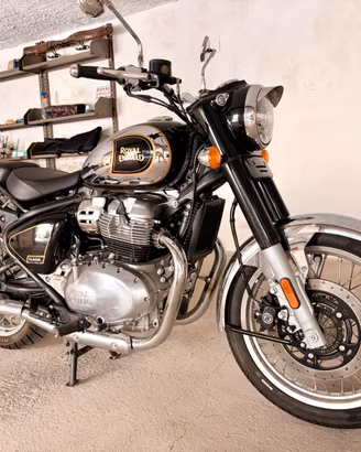 Royal Enfield Classic 650 Black Chrome
