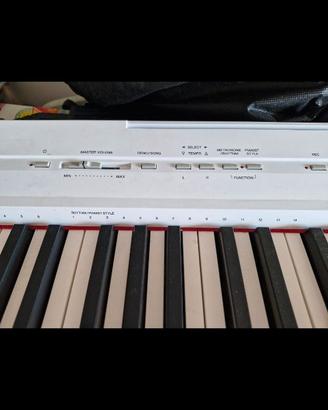 Pianoforte Tastiera Yamaha