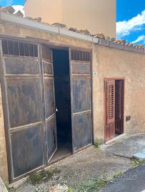 Casetta con garage - da ristrutturare