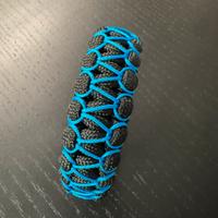 Braccialetto Paracord tipo Schiavo nero e blu