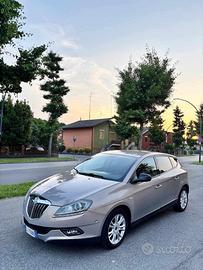 Lancia delta multijet