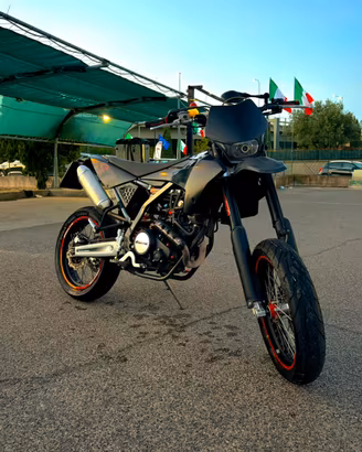 Fantic 125 Performance