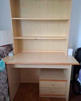 Scrivania in frassino + libreria (2 moduli)