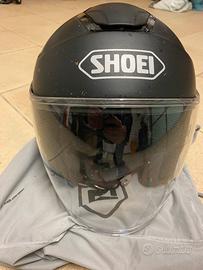 Casco jet shoei