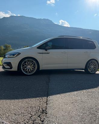 Volkswagen Touran R -Line 1.8 BENZINA