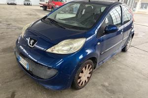 Peugeot 107 1.0 68CV 5p. Desir