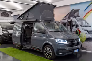VOLKSWAGEN CALIFORNIA BEACH EDITION 4X