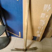 Piccone legno e ferro