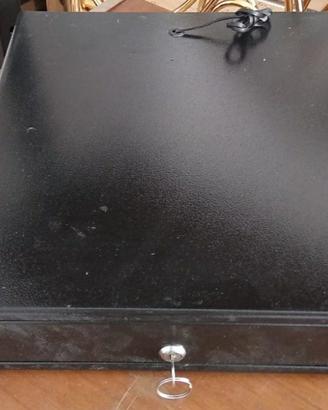 cassettiera