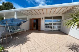 4. Torre dell'Orso: Accogliente Villa sul Mare