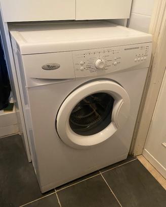 Lavatrice Whirlpool 5 kg
