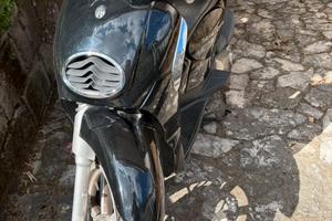 Aprilia Scarabeo 200 light 2014