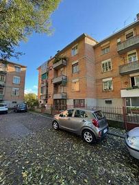 Appartamento di 85 m² con 4 locali e box auto a Fe