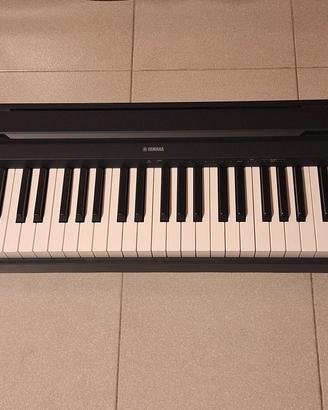 Yamaha P-45B 88 tasti + cuffie, pedale e supporto