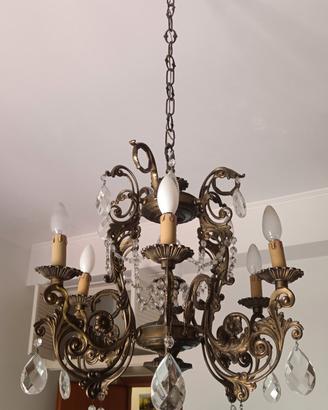 LAMPADARIO E APPLIQUE