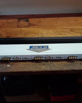 amplificatore  Zapco 6 canali vintage 