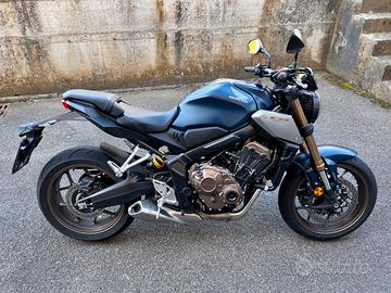 Honda CB 650 R "2.600 km COME NUOVA"