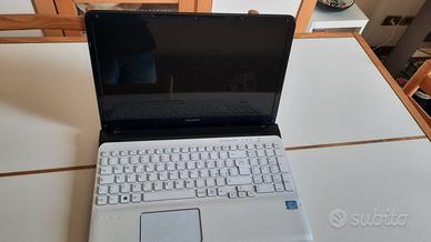 Notebook Sony Vaio core i3-Win 11 nuovo lic.retai