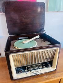 Radio giradischi Telefunken Little Melody d'epoca