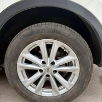 Cerchi 17 nissan 5x114.3 (215/60/17)