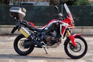 Honda Africa Twin dct tricolor 2017