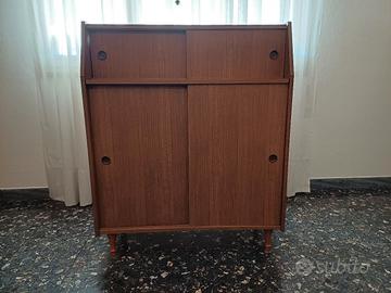 scarpiera 2 ante e 2 ante più piccole 