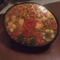 Portagioie vintage in legno laccato dipinto a mano