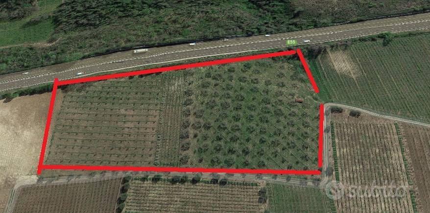 Terreno di 21475 m² a Ortona - Vista 3