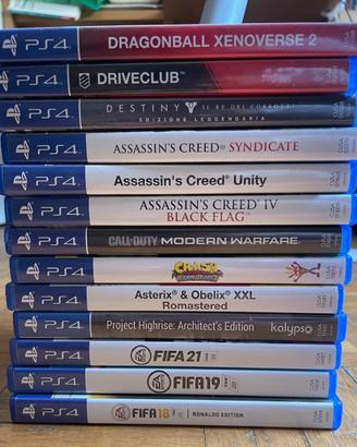 Lotto 13 Giochi PS4 – Assassin's Creed, COD, Crash