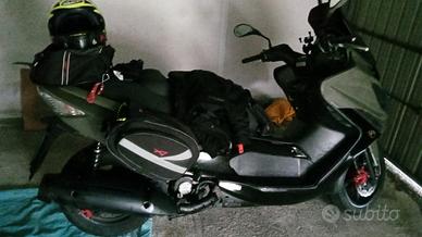KYMCO XCITING 300 i R verde militare 