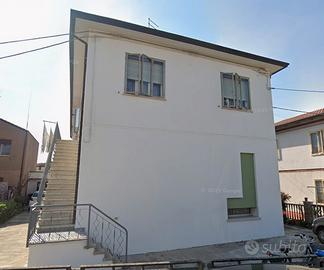 Quadrilocale a reddito - Copparo