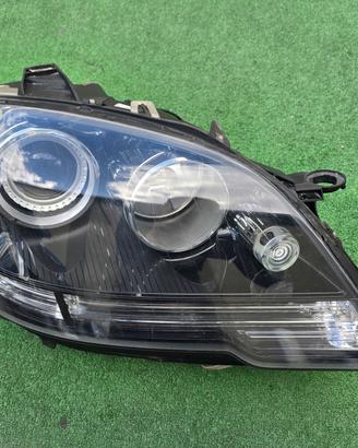 MERCEDES ML W164 Restyling AMG BI-XENON Faro Fanal