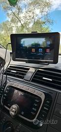 schermino per auto con car play e android auto