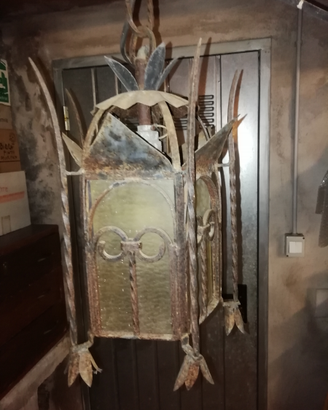 Coppia di lampadari lanterne in ferro battuto