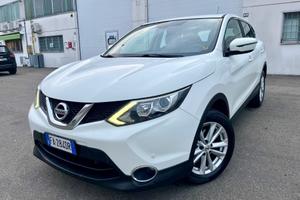 Nissan Qashqai 1.2benz 2015 106.000km perfetta