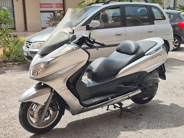 Yamaha Majesty 400 (leggi)