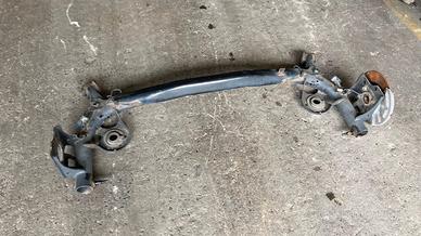 Ponte posteriore Suzuki Swift 1.2 4x4 del 2013