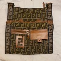 Borsa a tracolla Fendi in tela monogram