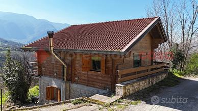 Casa Indipendente Roccabascerana