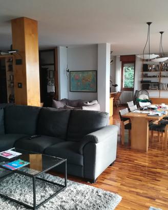 Attico con vista sul lago a bellano