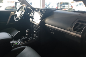 Land cruiser full full optional