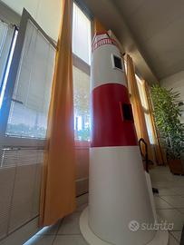 Faro nautico in legno con lampada funzionante