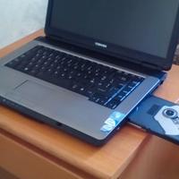 pc Toshiba satellitare