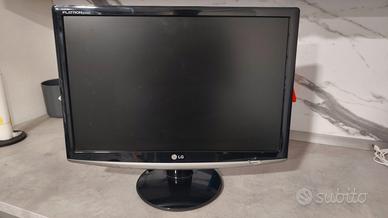 Monitor LG Flatron W2252S-PF 22 pollici VGA
