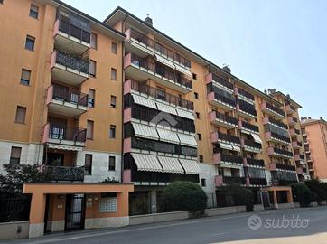 2 LOCALI A SAN GIULIANO MILANESE