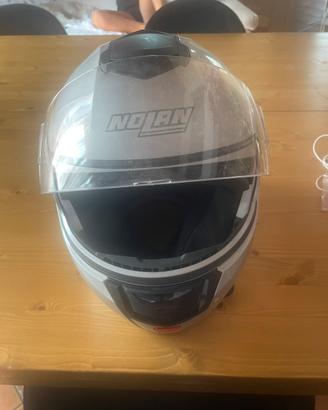 Casco Nolan
