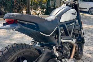 Ducati scrambler 800 icon dark (2022) 3.366 km